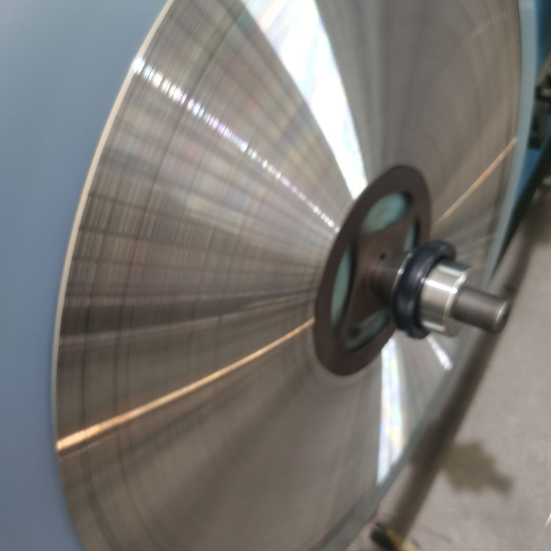 Dünne Edelstahl-Federstreifen